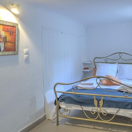 Aria Plaka Residence Αθήνα Εξωτερικό φωτογραφία